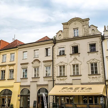Luxury Pivovarské Affittacamere Hradec Králové