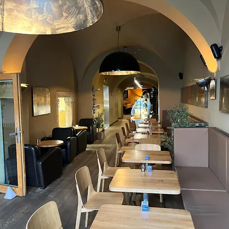 Luxury Pivovarské Affittacamere Hradec Králové