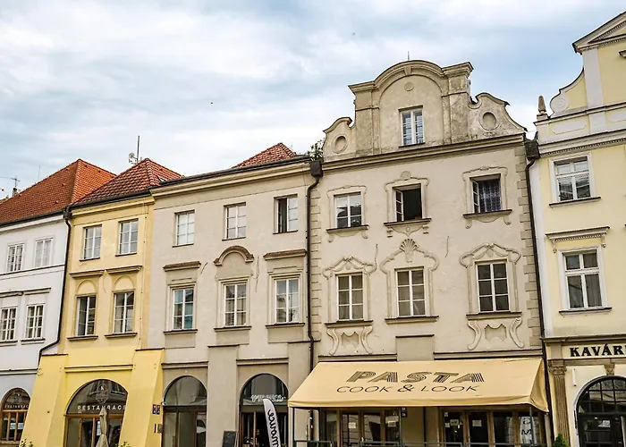 Luxury Pivovarské Affittacamere Hradec Králové
