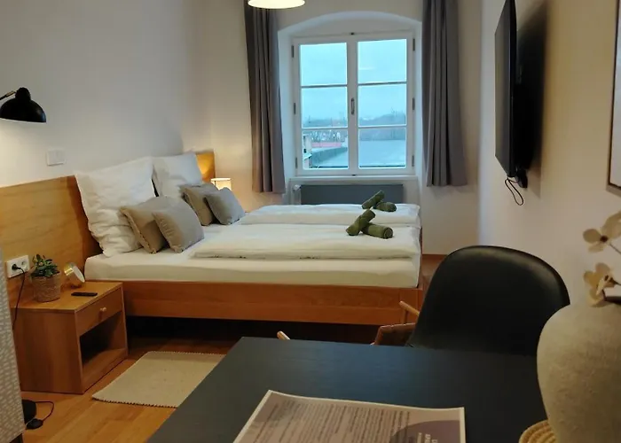 Luxury Pivovarské Affittacamere 3*
